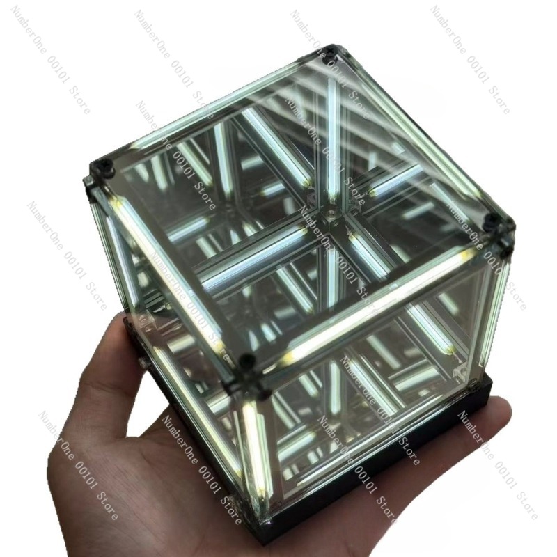 Desk Setup Lighting - ゲーミングルームデスクトップ雰囲気ライトクリエイティブファッションeスポーツキュービックオーナメントホワイト2026テックアビスマジックキューブ4Dスペースステレオ