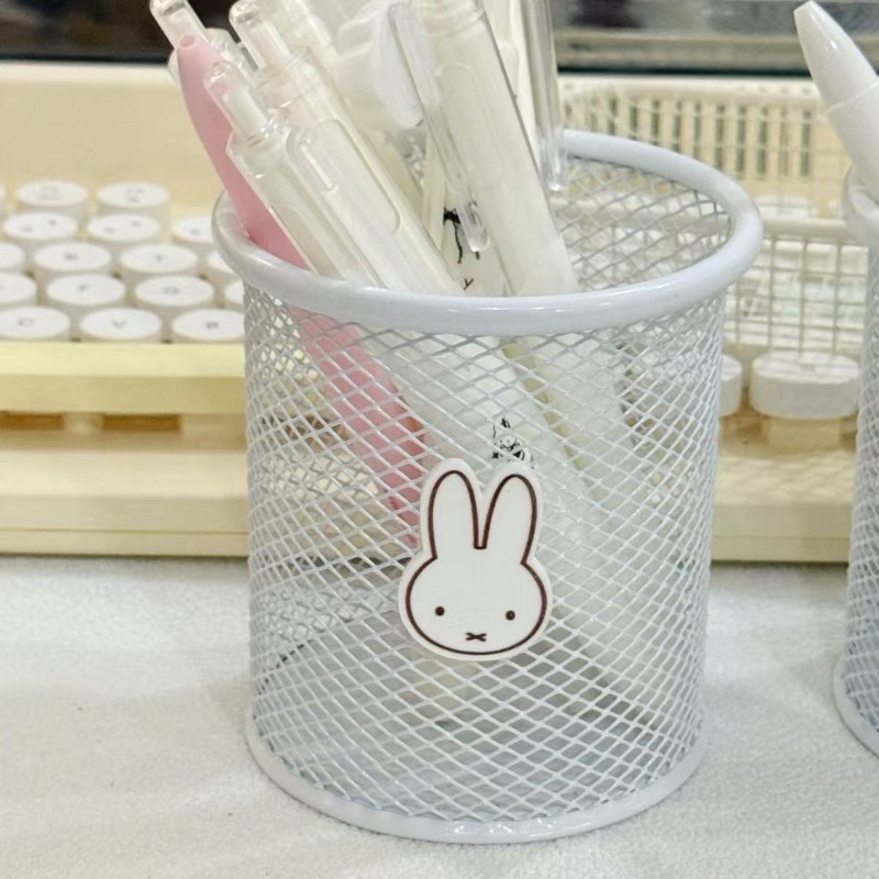 新しいミッフィーのかわいいクリエイティブアニメーション周辺機 - Desk Setup Kawaii のレビューと価格